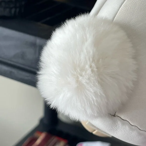 Louis Vuitton Rabbit Teddy bear - Picture 4 of 4